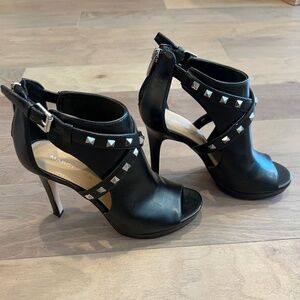 Marc Fisher Mahyia2 Peep Toe Heels Size 6